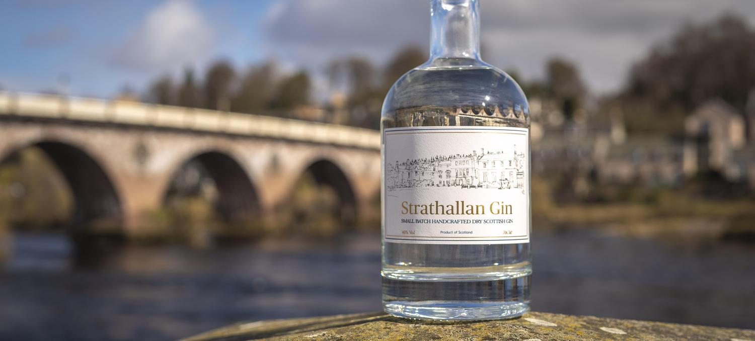 Strathallan School launches gin with The Perthshire Distillery Co