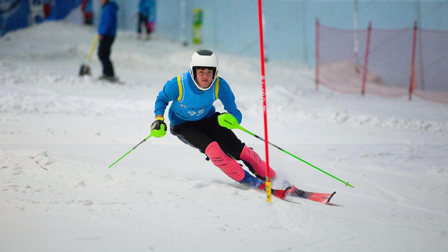 Murdo skis to victory at British Schools Indoor Ski Championship 2023