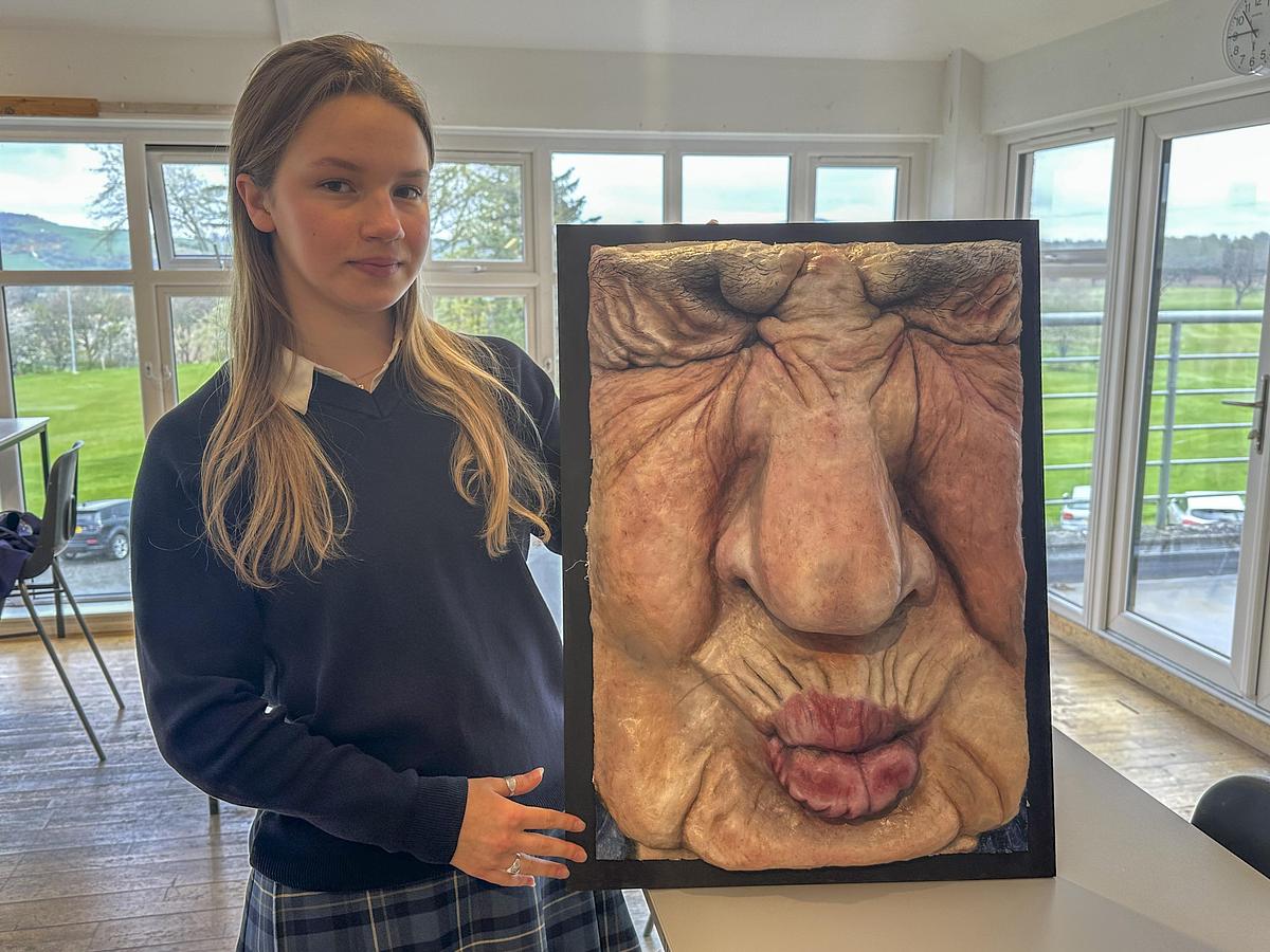 A Life in Detail: GCSE Artist Natalia Earns National Recognition