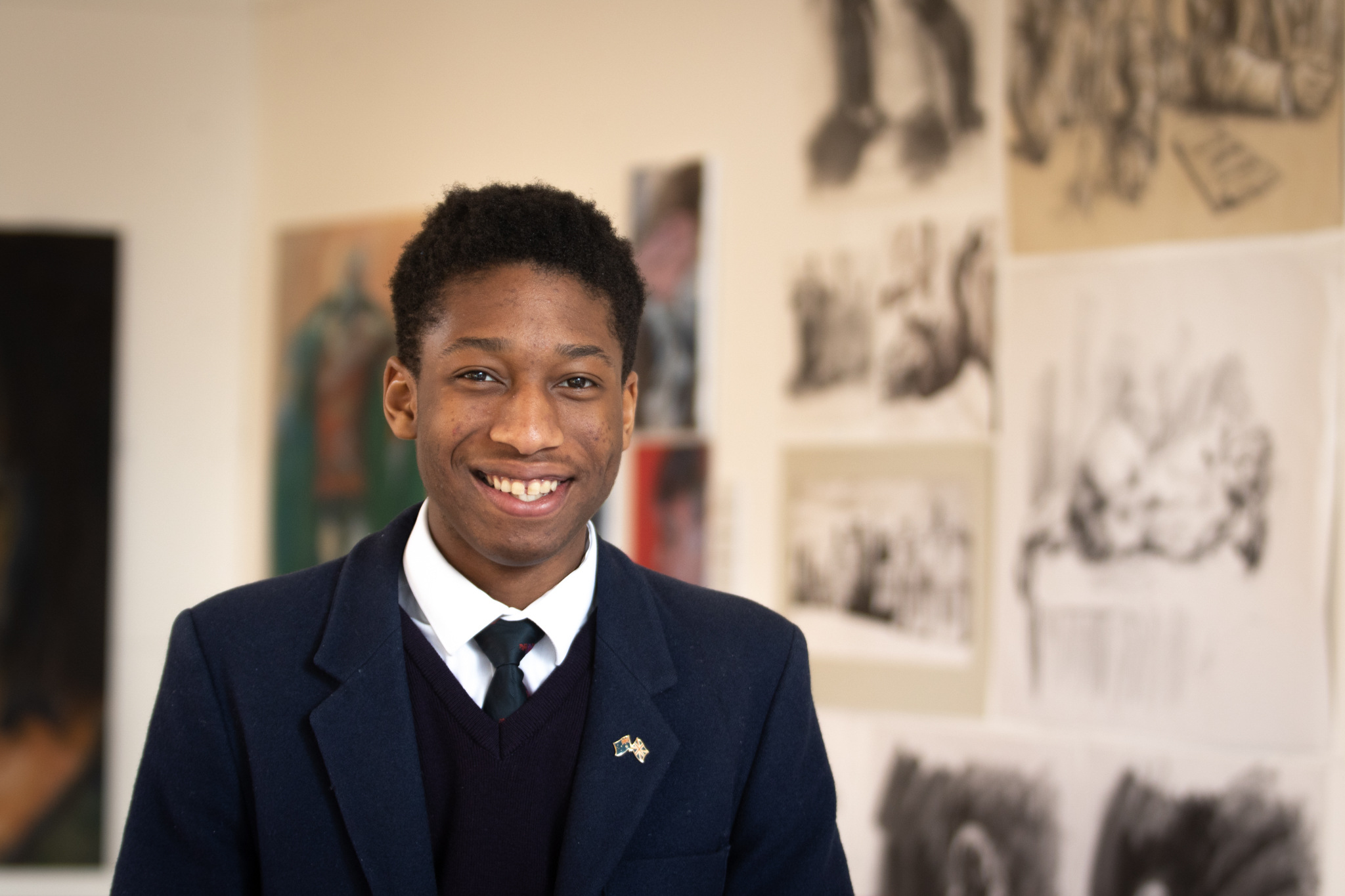 Muna draws in top art school offers Strathallan School Leading